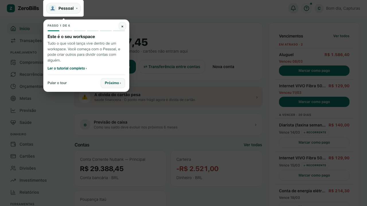 Tela inicial escurecida com o seletor de workspace em destaque e um popover explicando o que é um workspace, com link para o tutorial completo e o botão Próximo